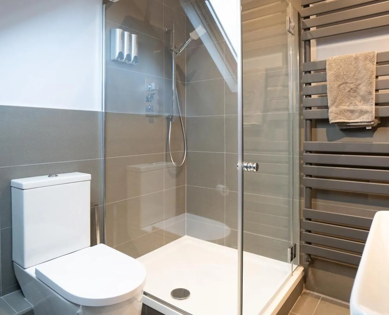 일클리 4 Bed End Terrace - Sleeps 7 빌라 영국