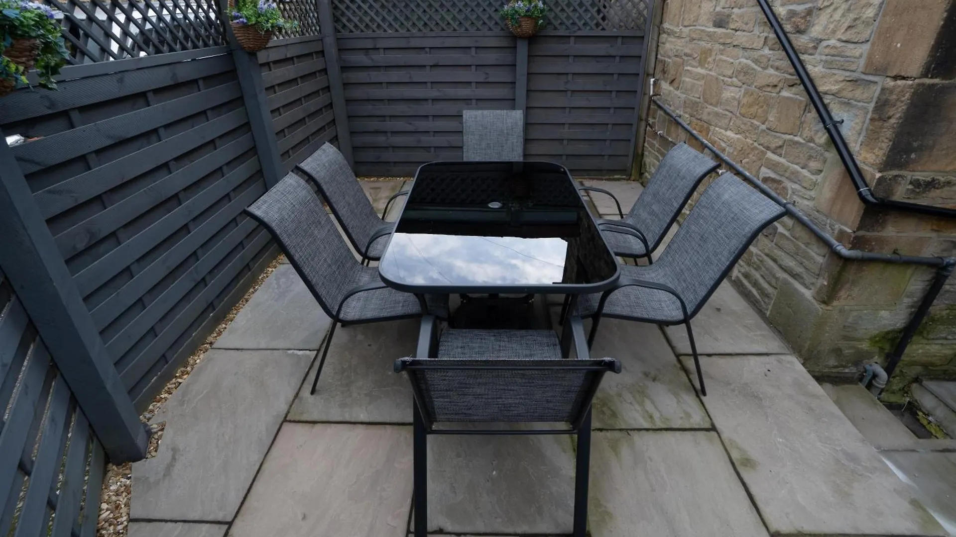 펜션 일클리 4 Bed End Terrace - Sleeps 7 빌라